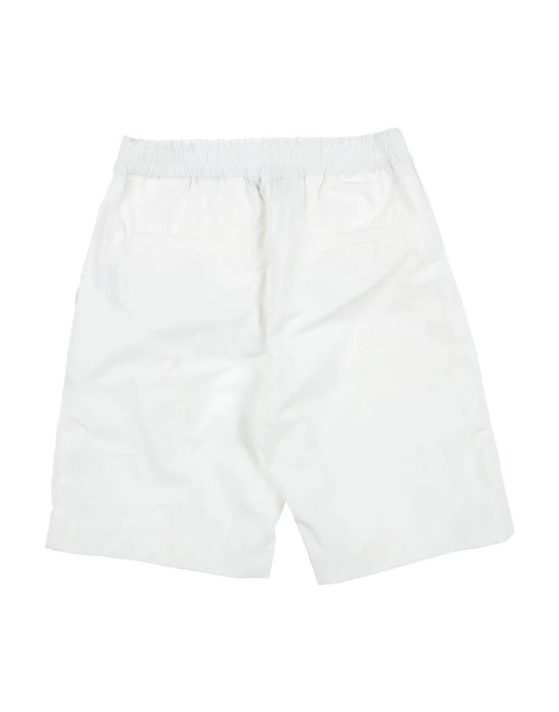 Emporio Armani Shorts 
Bermuda 2