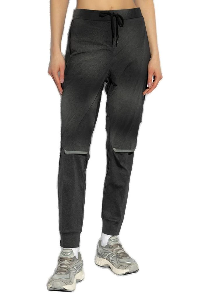 On Running On Running Logo-Printed Training Trousers 2