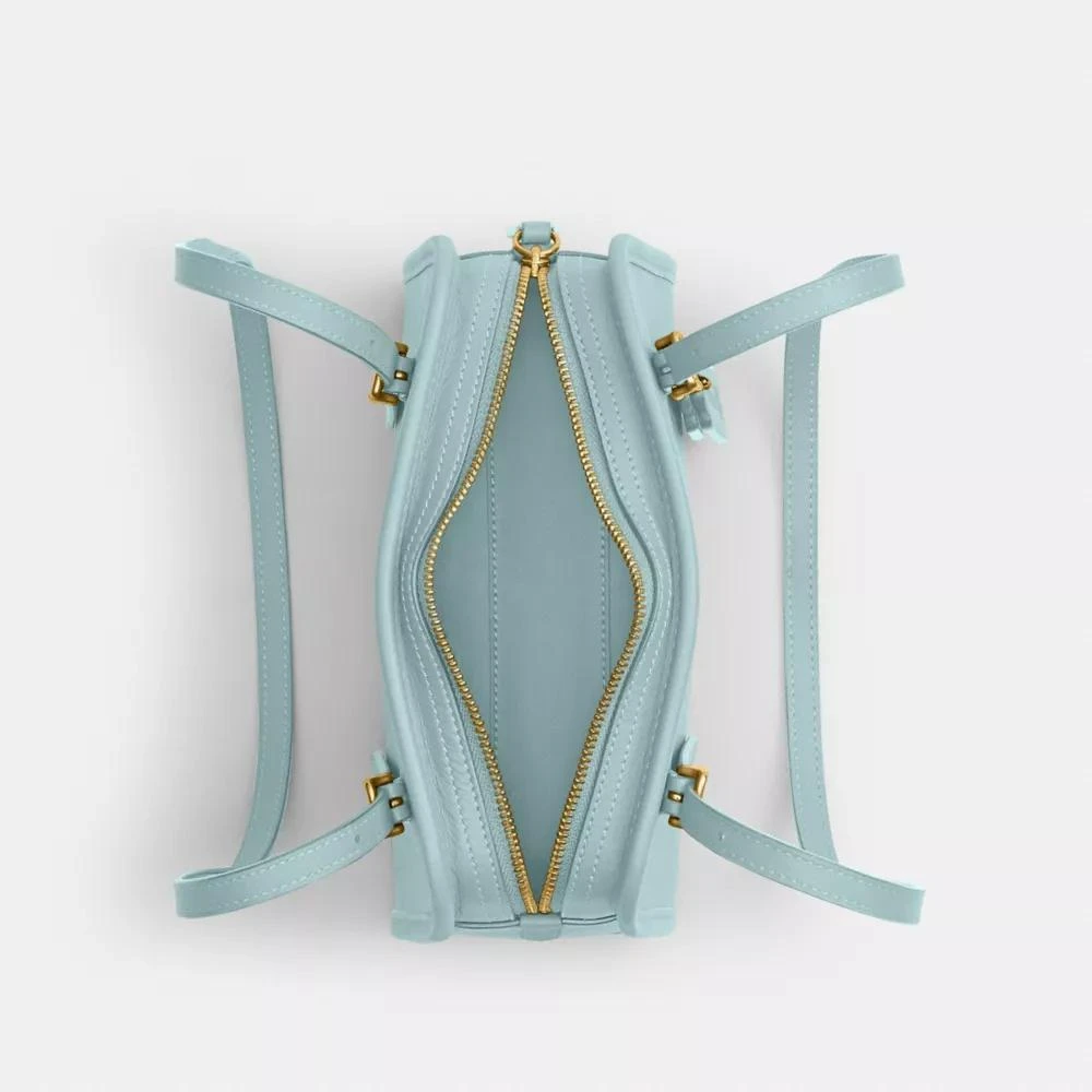 Coach Swing Zip Bag 20 5