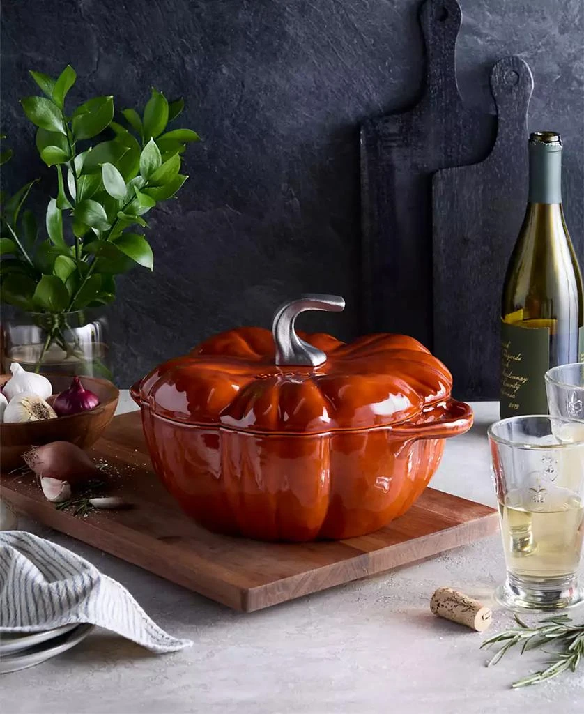 Staub Enameled Cast Iron 3.5-Qt Pumpkin Dutch Oven 8