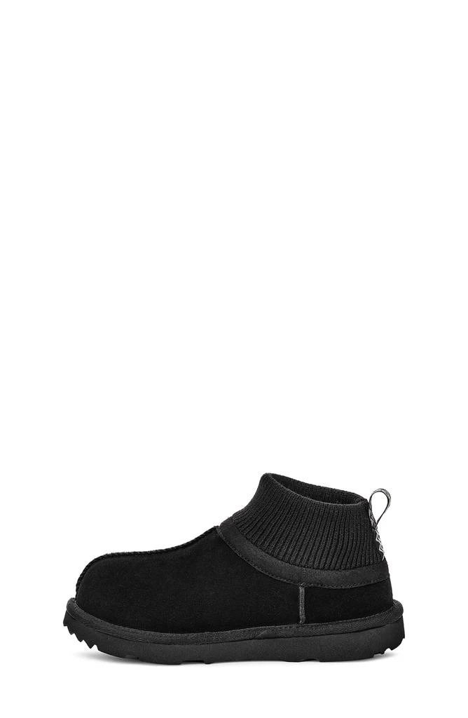 UGG KIds
 Classic Ultra Stretch Mini Boot 6