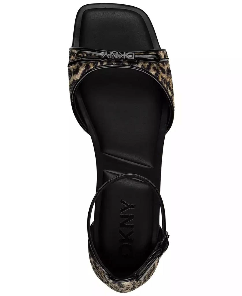 DKNY Women's Dazey Ankle Strap Flat Sandals 4