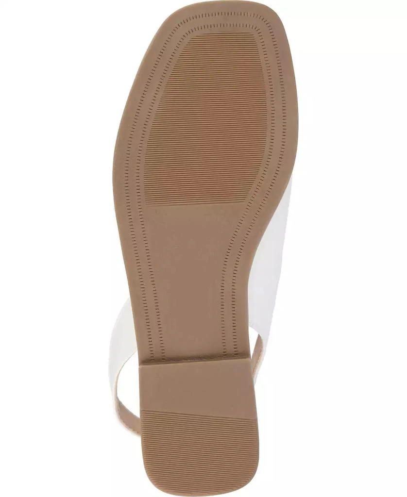 Journee Collection Women's Brinsley Teture Slingback Flat Sandals 5