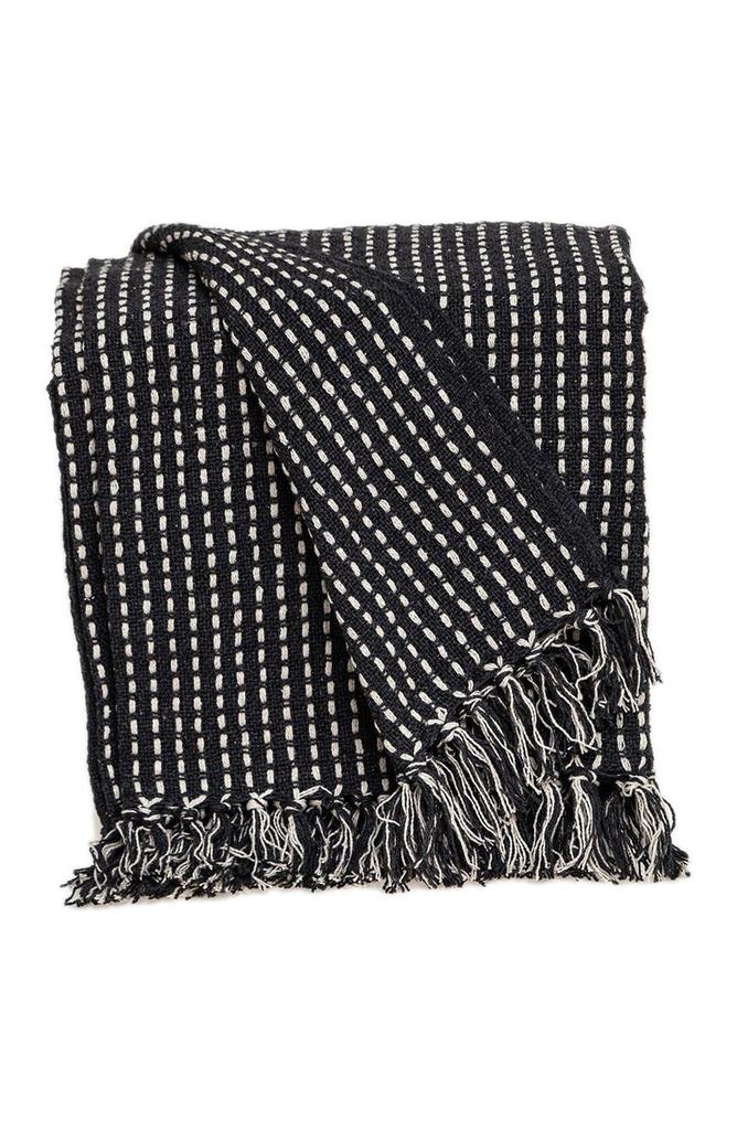 Parkland Petra Casual Beige 52" x 67" Woven Handloom Throw