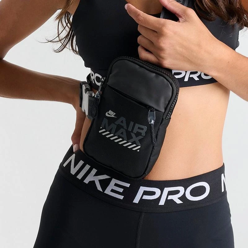  Nike Sportswear Essentials Air Max Crossbody Bag (1L)