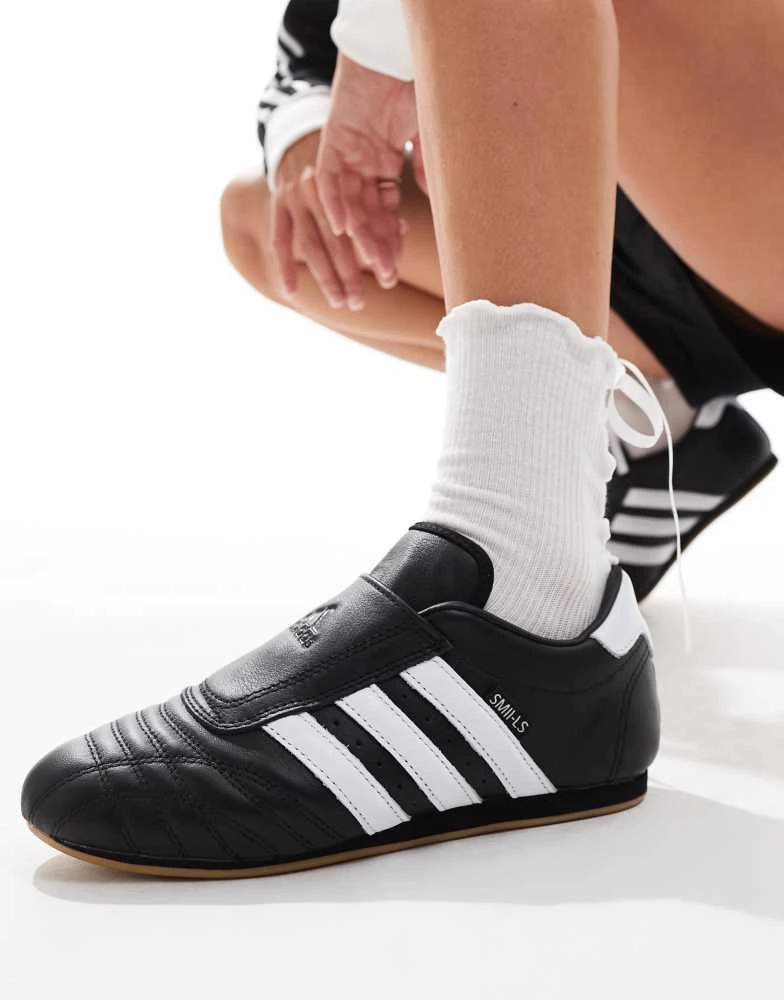 Adidas adidas Originals Taekwondo trainers in black