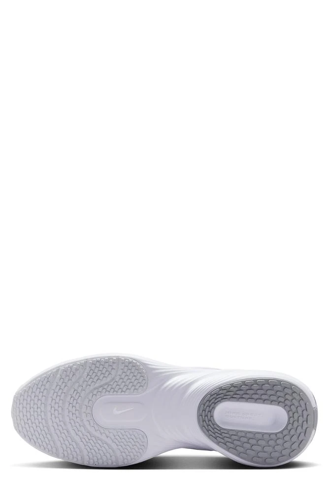 NIKE Uplift SC Sneaker 5