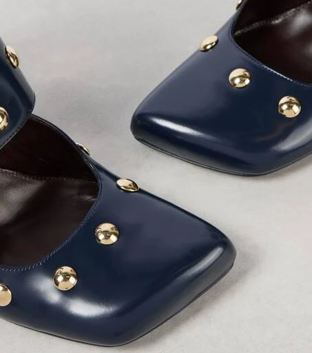 Chloé Jade studded leather pumps 5