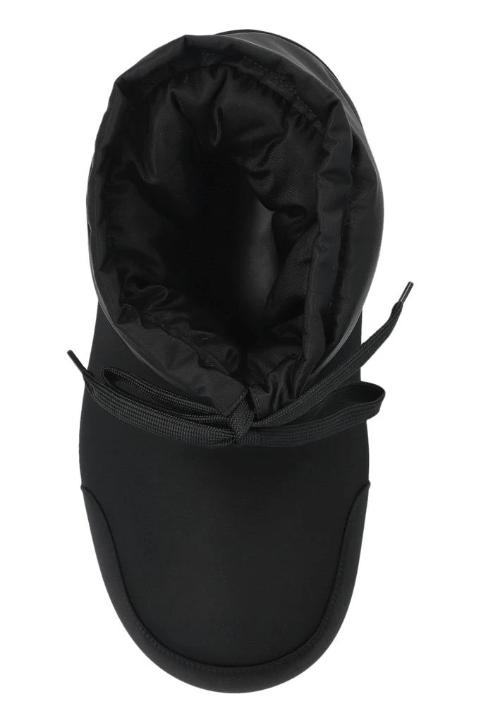 Balenciaga Snow boots Alaska from the Skiwear collection 6