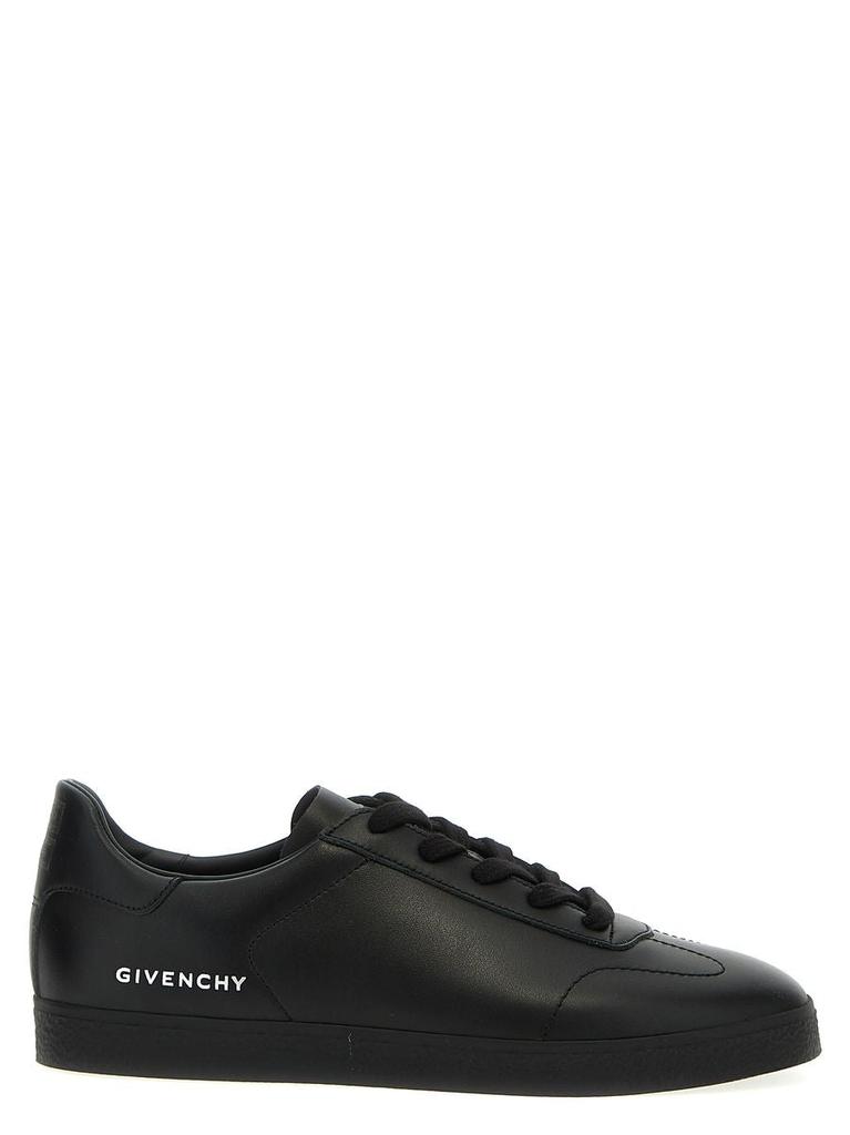 Givenchy GIVENCHY SNEAKERS - Casual Shoes - BeyondStyle