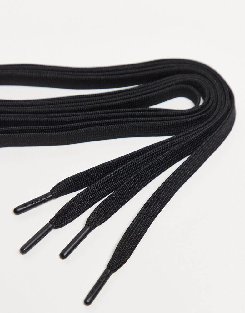 Crep Crep Protect laces in black 2
