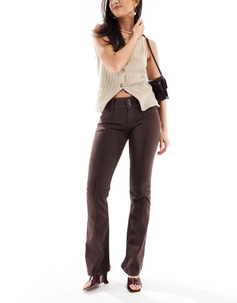 Bershka Bershka low rise straight leg jeans in brown 1