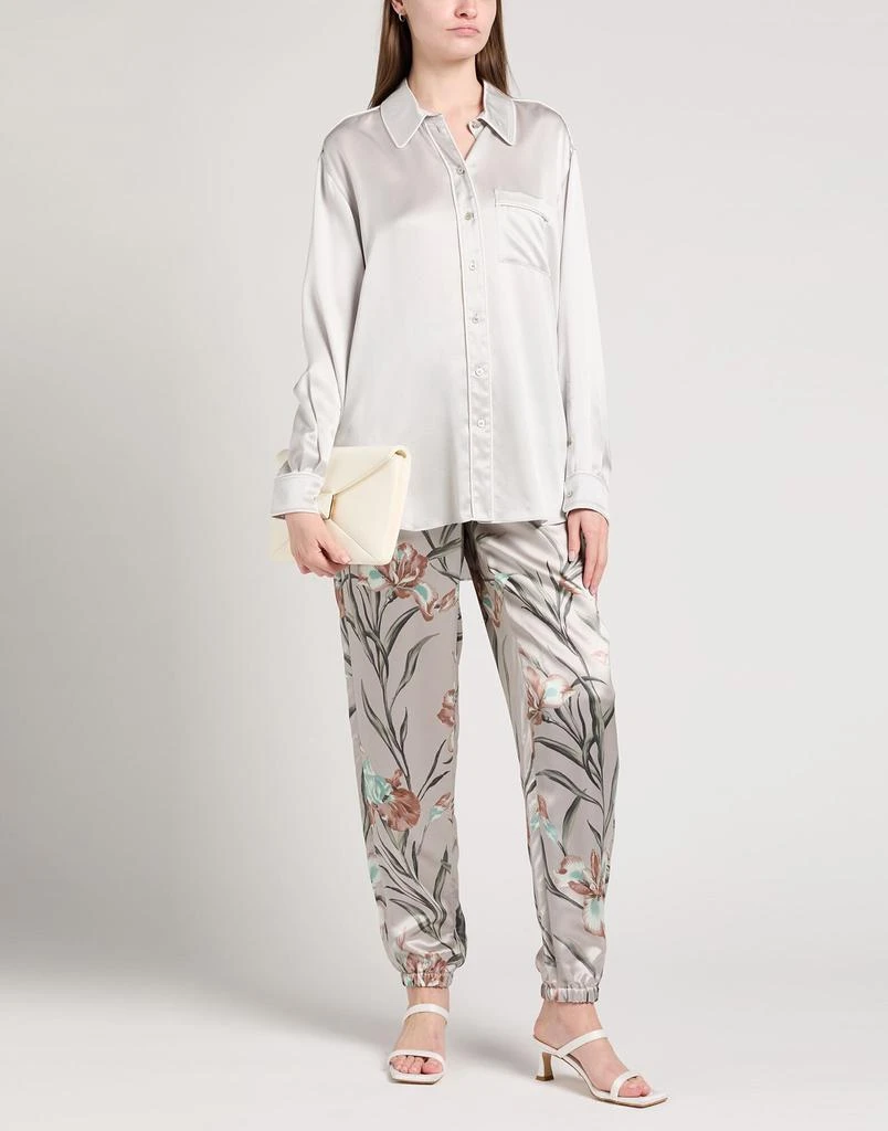 Yves Saint Laurent Casual pants 2