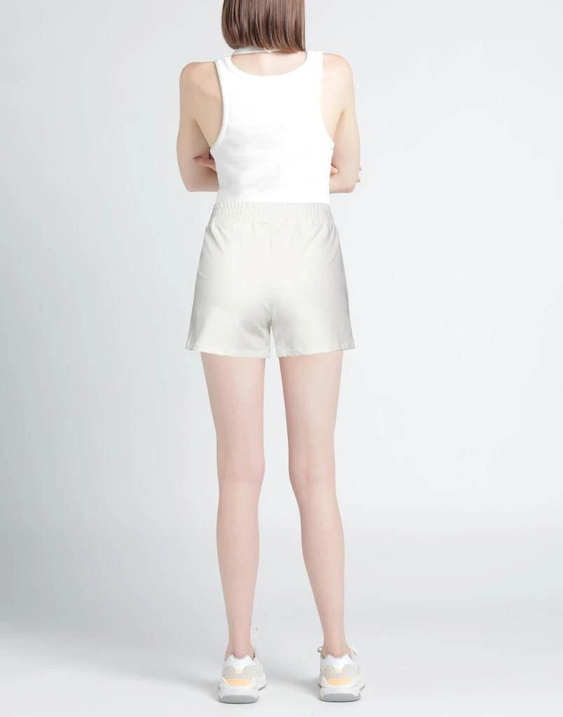 Alviero Martini Shorts & Bermuda 3