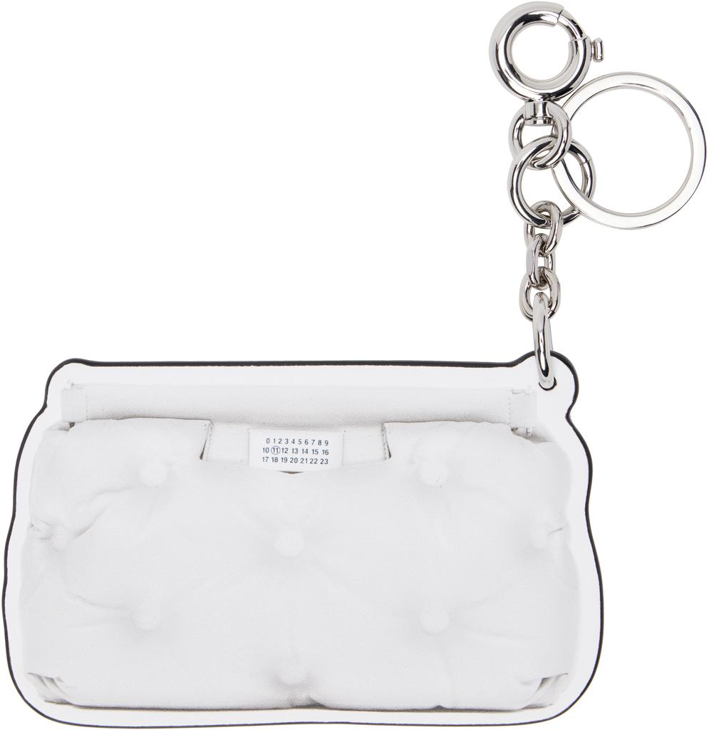 【Maison Margiela】ホワイト Glam Slam Classique キーチェーン MAISON MARGIELA White Glam Slam Classique Keychain - BeyondStyle