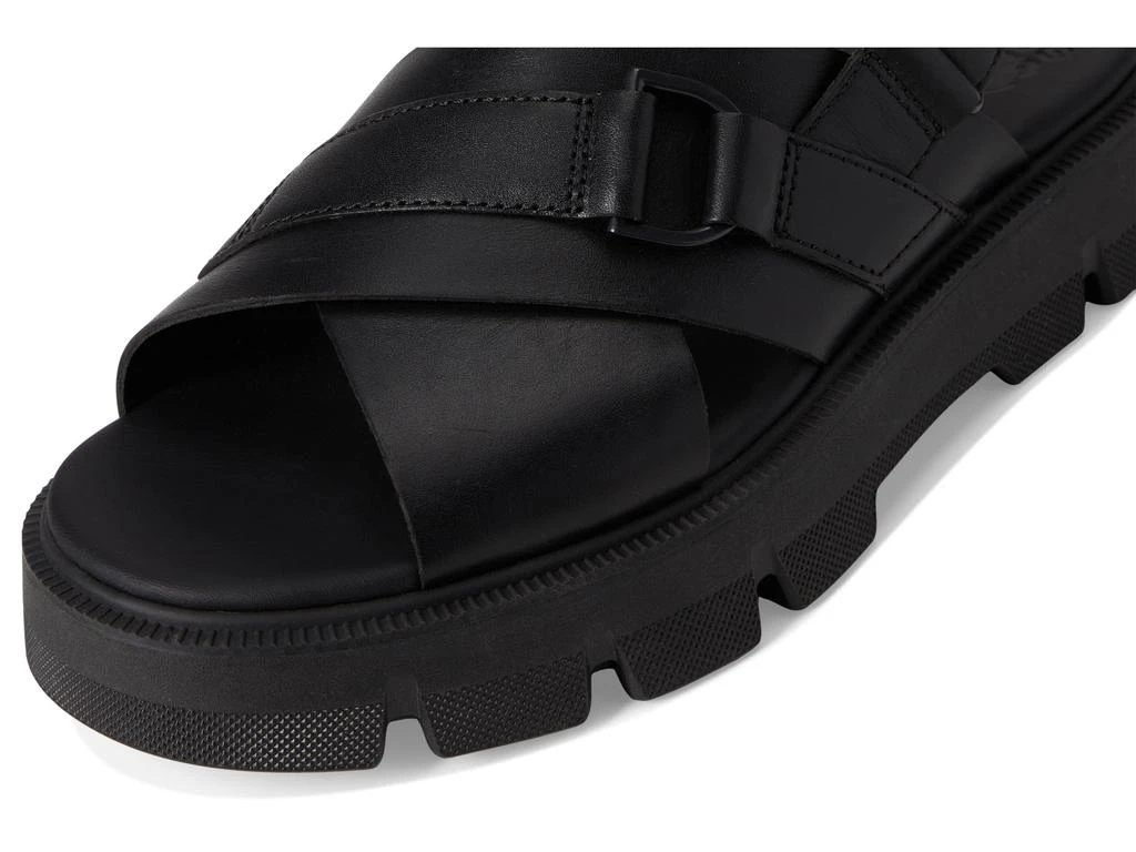 SOREL Rein CB™ Crisscross Sandals 6