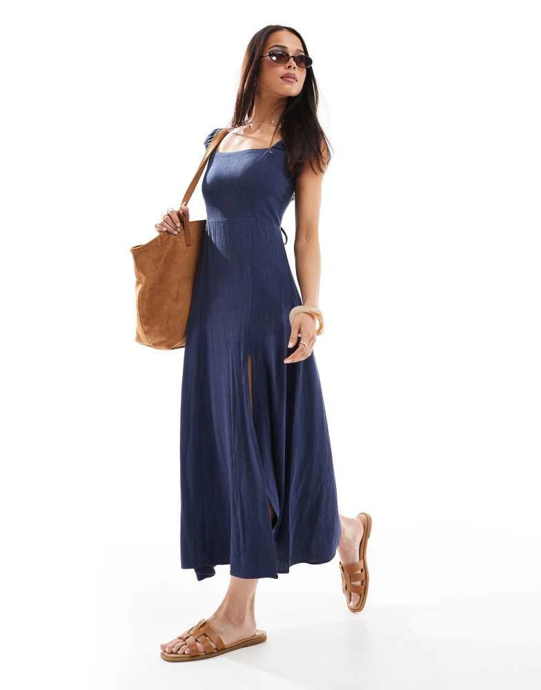 Stradivarius Stradivarius linen blend maxi dress with crossed back in navy  blue - Dresses & Skirts - BeyondStyle