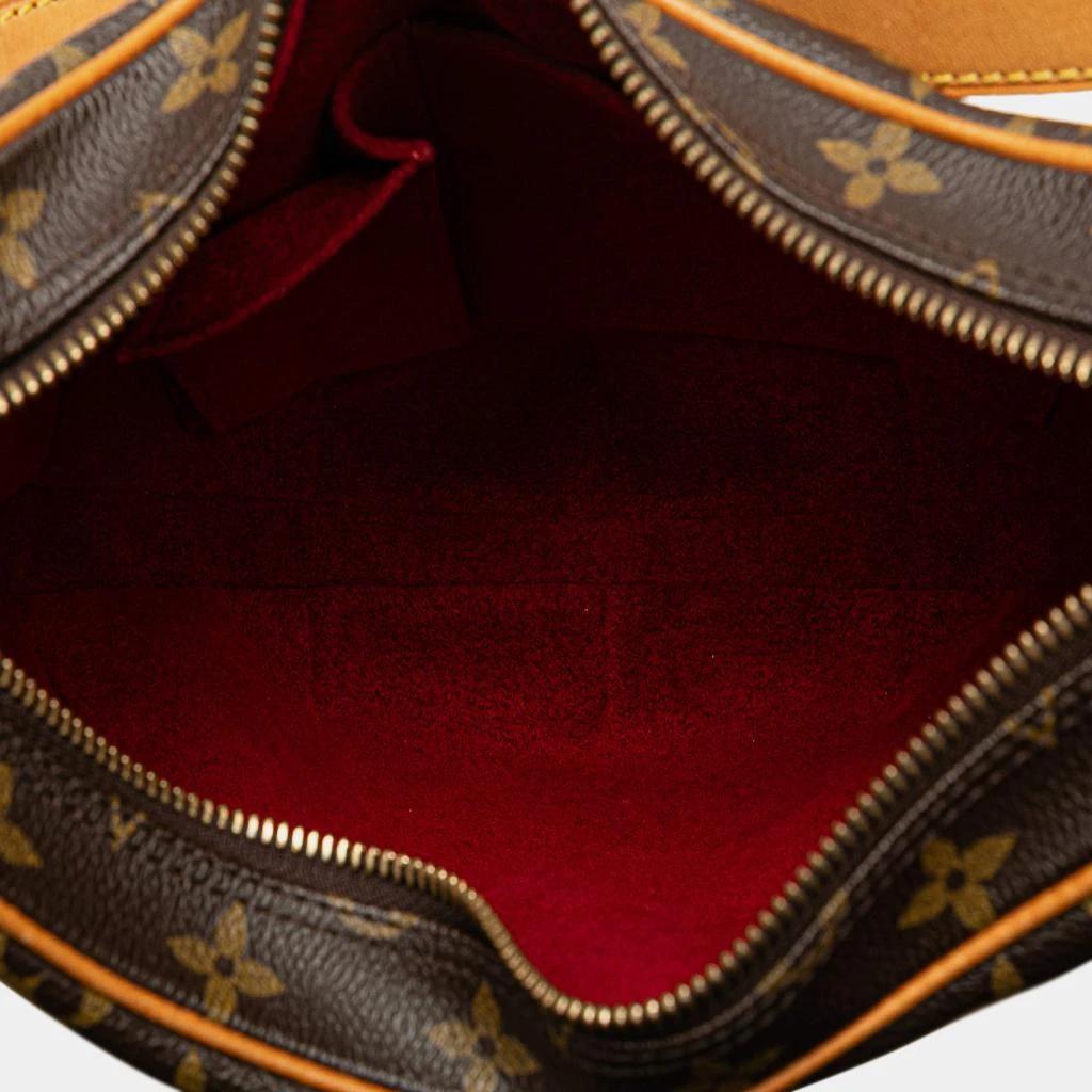 Louis Vuitton Louis Vuitton Monogram Croissant MM 8