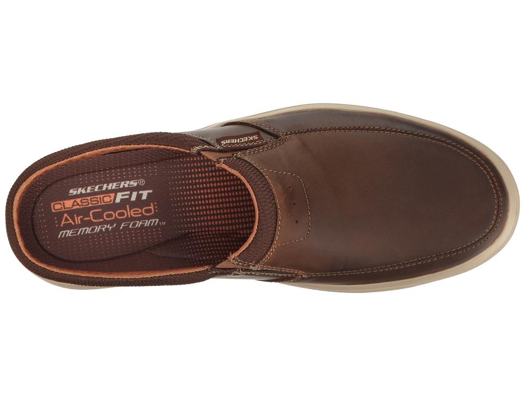 SKECHERS Classic Fit Porter - Vamen