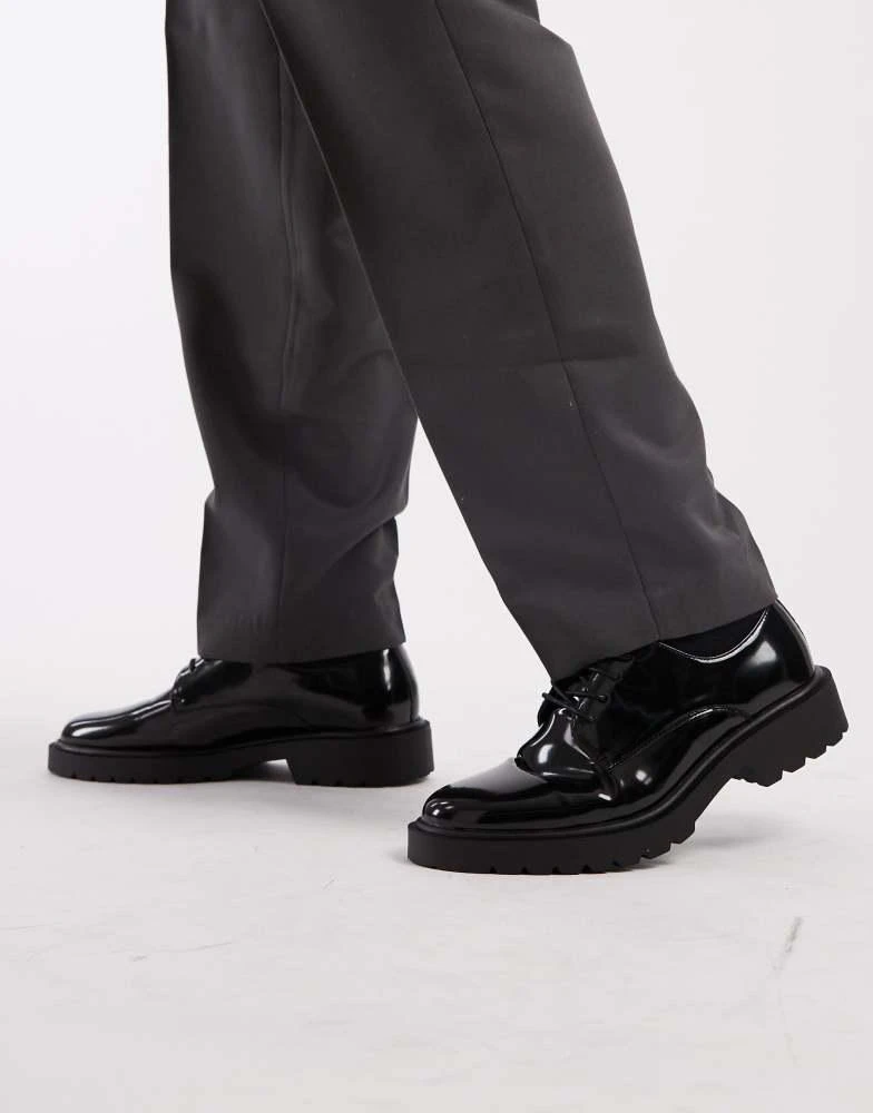 ASOS ASOS DESIGN lace up derby shoes in black patent on cleated sole