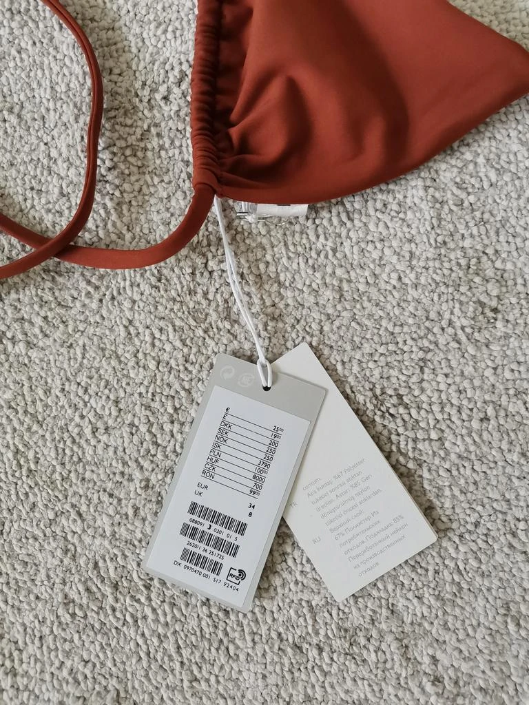cos Bikini oberteil / NEU mit Etikett / 18 Euro 3