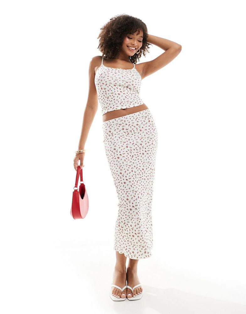 Pull&Bear Pull&Bear bow front ribbed cami co-ord in red floral 4