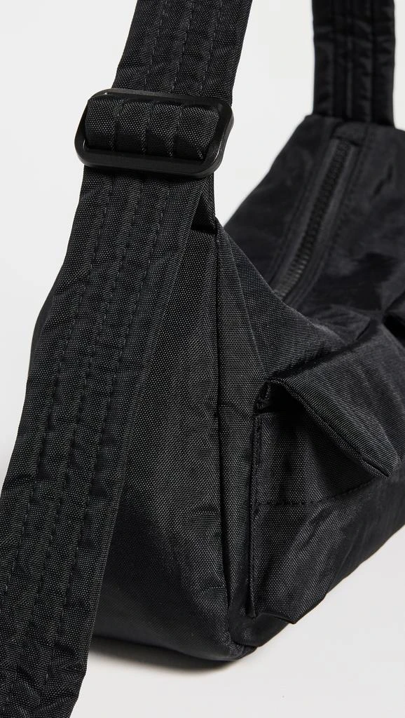 Baggu Cargo Shoulder Bag 4