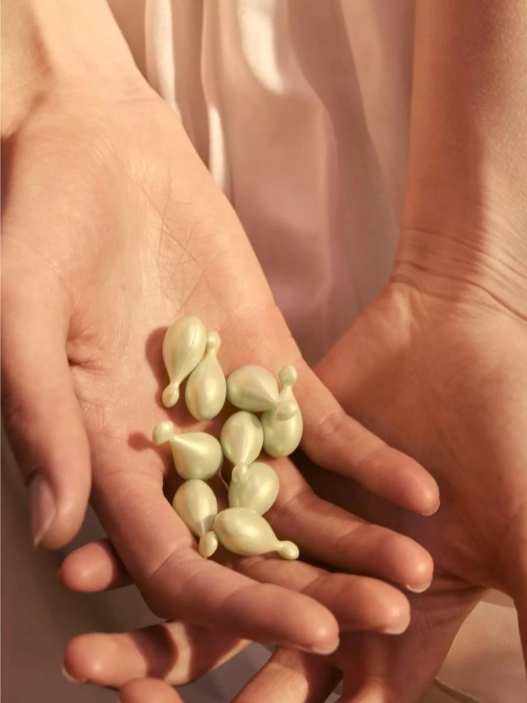 EVE LOM Cleansing Oil Capsules 4