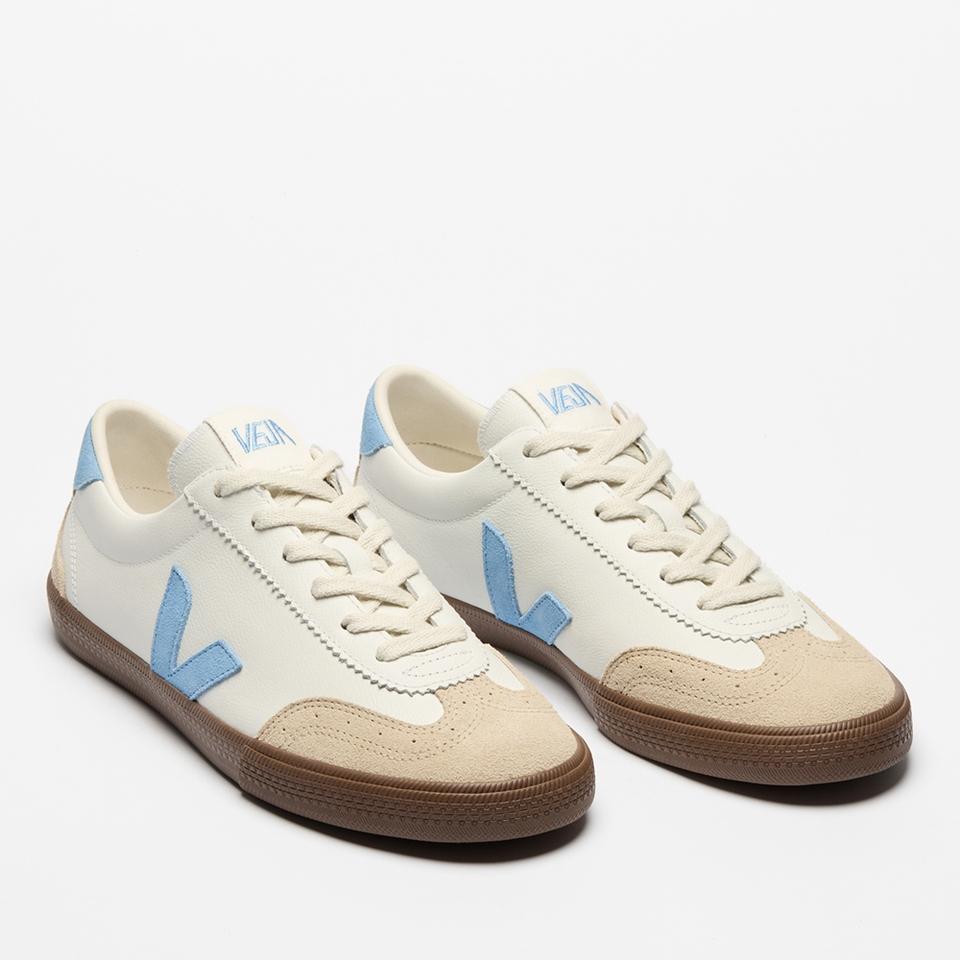 Veja VEJA WOMEN'S VOLLEY LOW TOP LEATHER TRAINERS