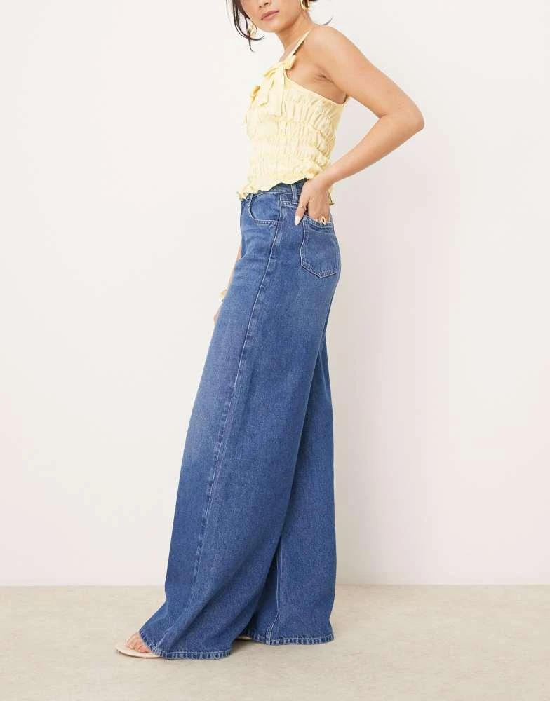 Nobody's Child Nobody's Child 5 pocket denim wide leg jeans in mid wash 2