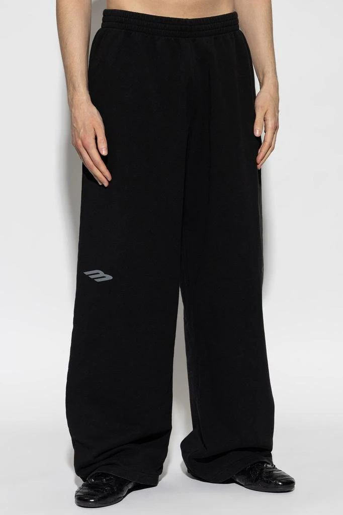 Balenciaga Balenciaga Logo Embroidered Baggy Sweatpants 2