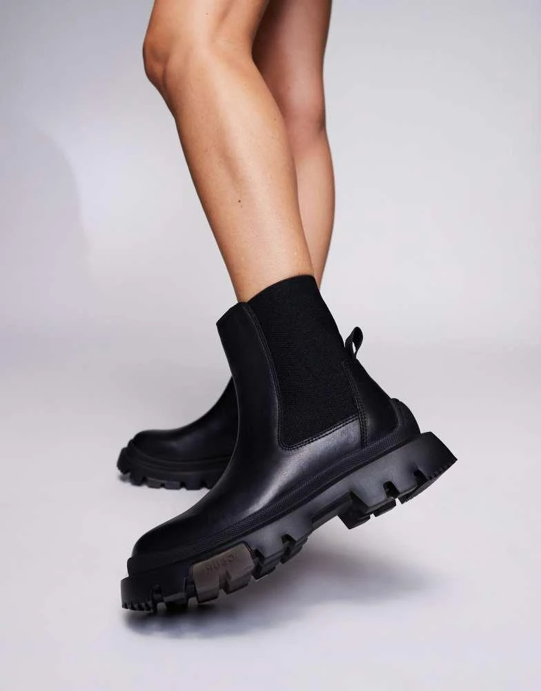 Hugo Red HUGO Red fabyan chunky chelsea boots in black 1