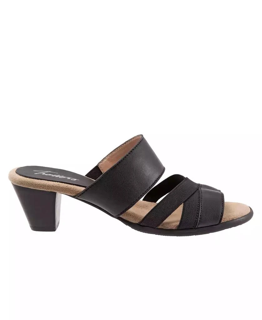 Trotters Maxine Sandal 2