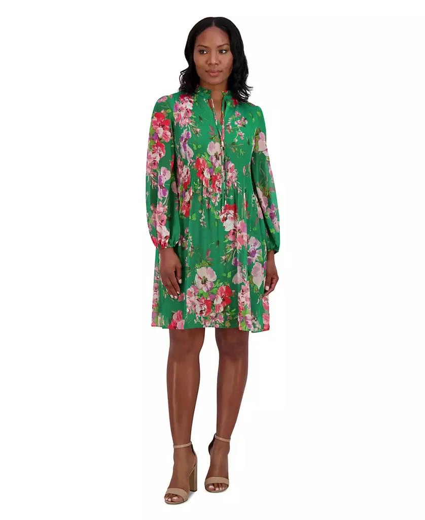 Shop Women's Chiffon Pleated Floral-Print Dress on Sale at BeyondStyle   Get 61% Off Women's Chiffon Pleated Floral-Print Dress with Limited-Time  Flash Deals, Exclusive Discounts, and Special Offers. Enjoy Unbeatable  Savings on