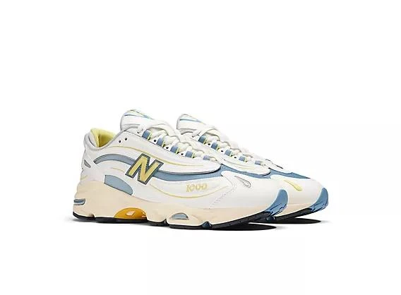 New Balance 1000 2