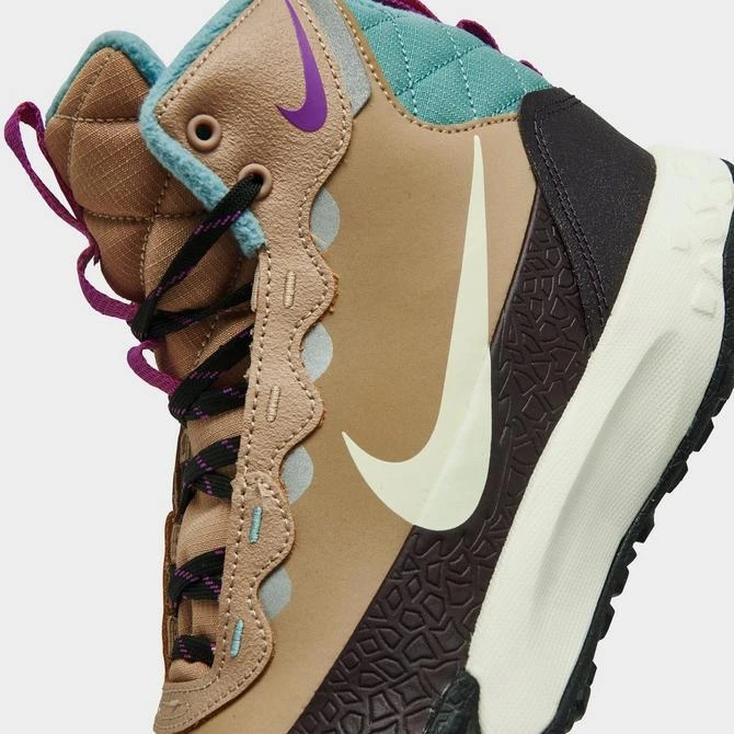 NIKE Big Kids' Nike Terrascout Boots 3