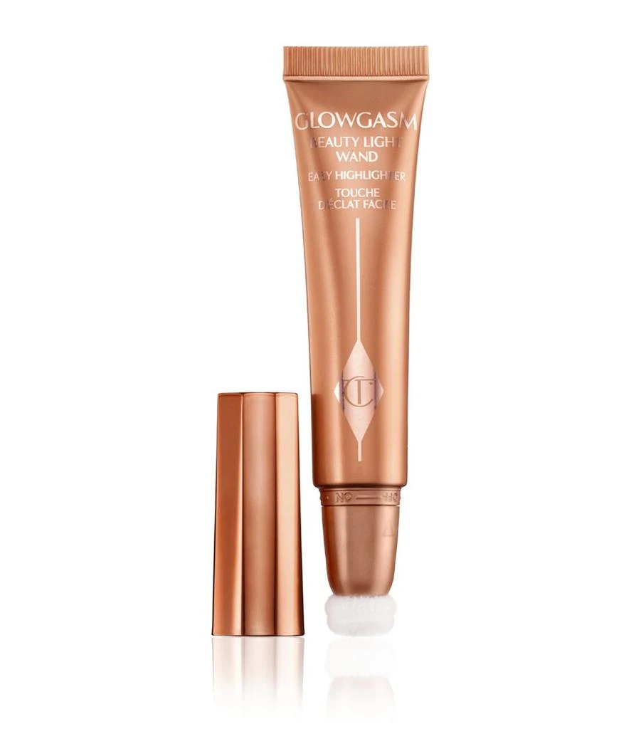 Charlotte Tilbury Glowgasm Beauty Light Wand Highlighter 4