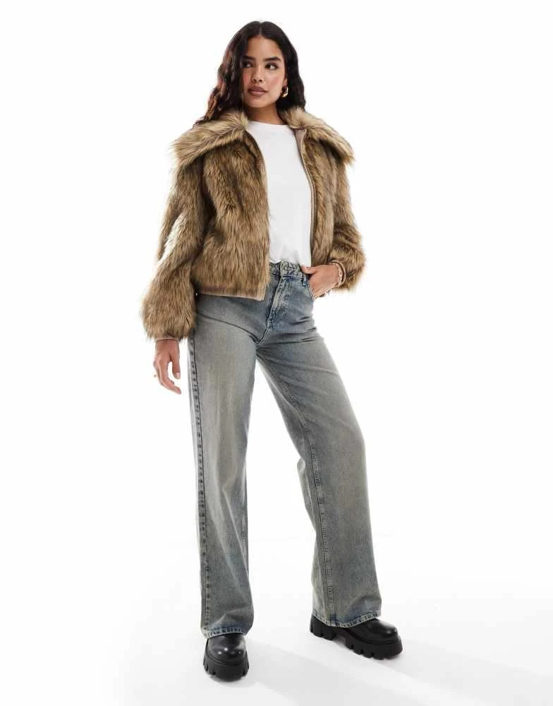 Stradivarius Stradivarius STR faux fur jacket in beige 3