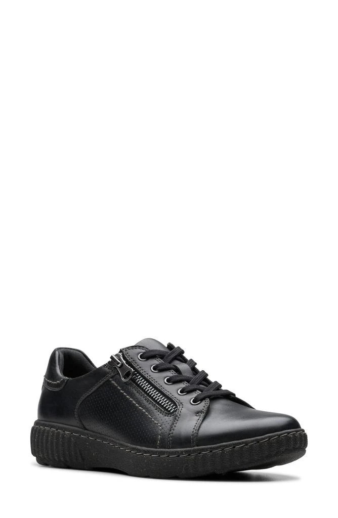 Clarks Caroline Janna Low Top Sneaker 1