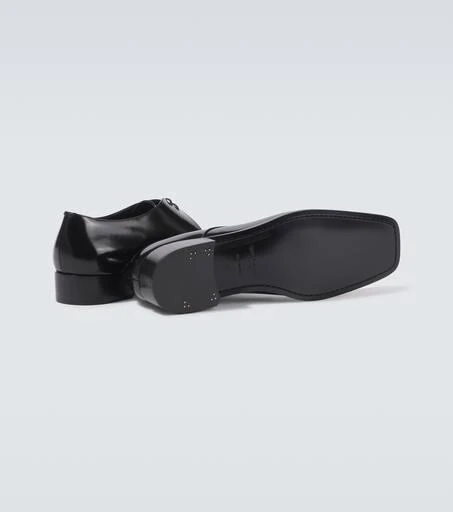 Yves Saint Laurent Jean leather Derby shoes 7