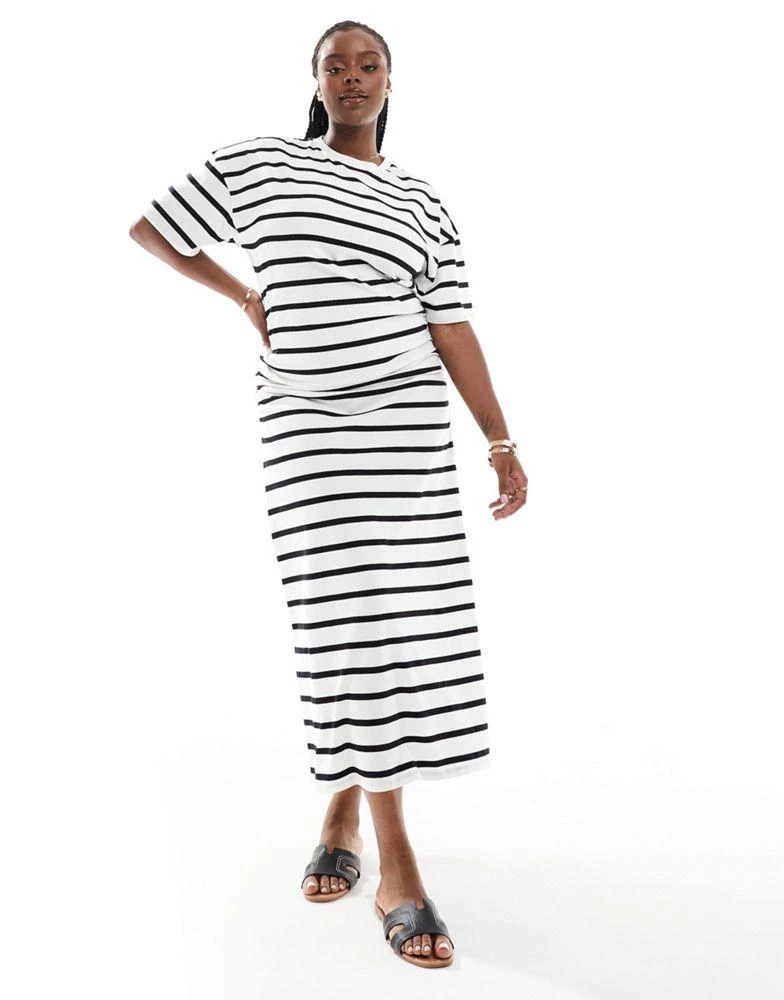 ASOS ASOS DESIGN Curve crew neck midi t shirt dress with ruched side in black and white stripe 1