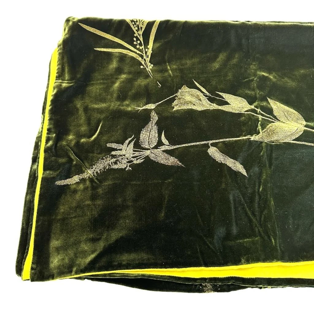 Salvatore Ferragamo Leather Stole (Pre-Owned) 2