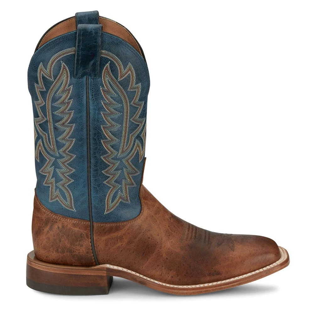 Shop Hi-Call Buckskin Chukka Boots on Sale at BeyondStyle  display picture 1