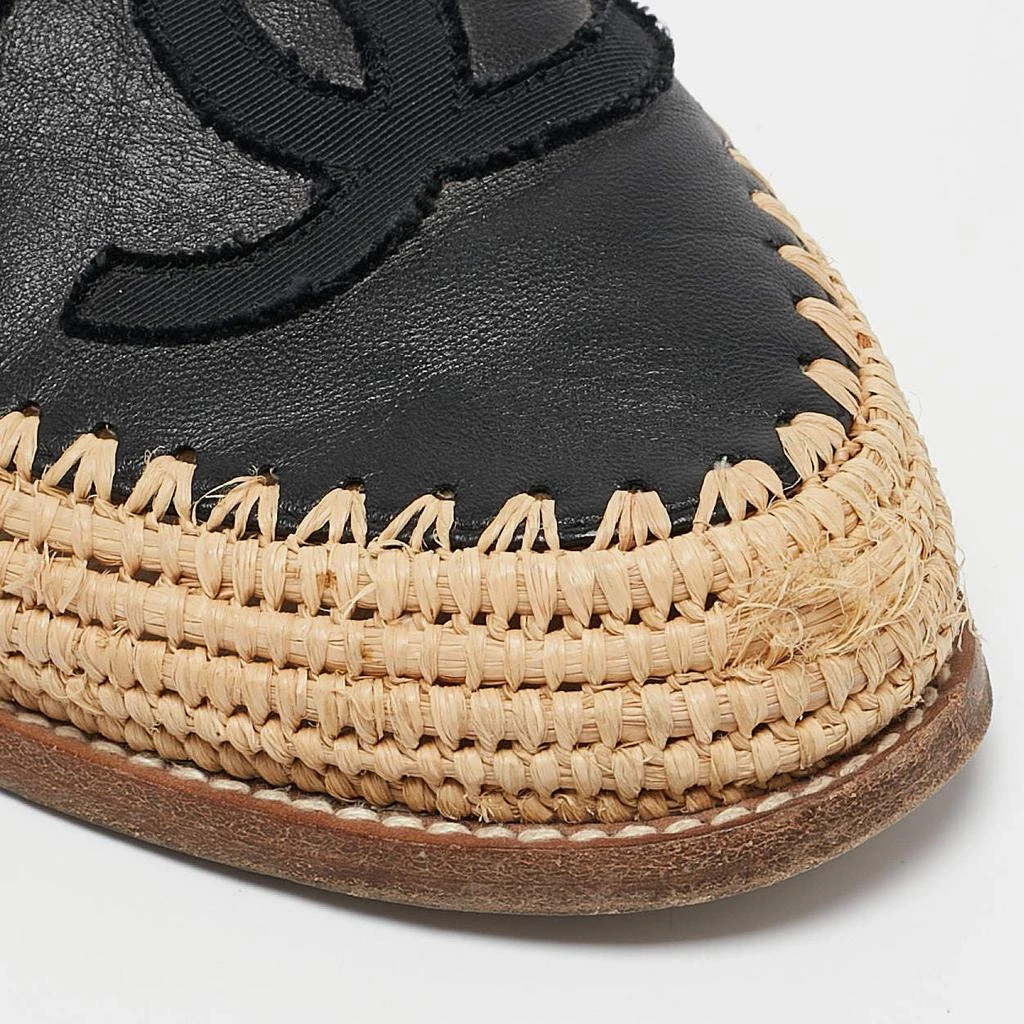 Chanel Chanel Beige/Black Leather and Raffia CC Espadrille Flats Size 36 7