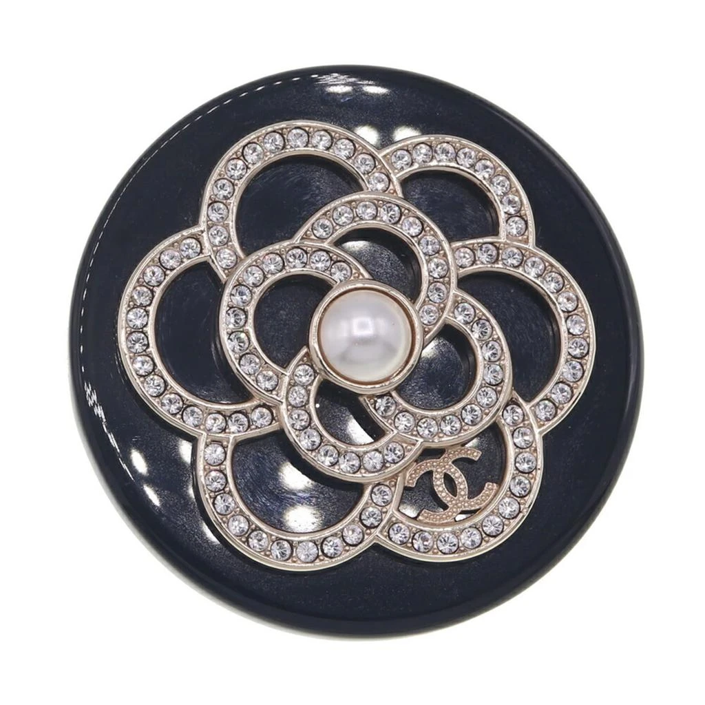 Chanel Artificial ivory Plastic Rhinestone Brooch (Pre-Owned)