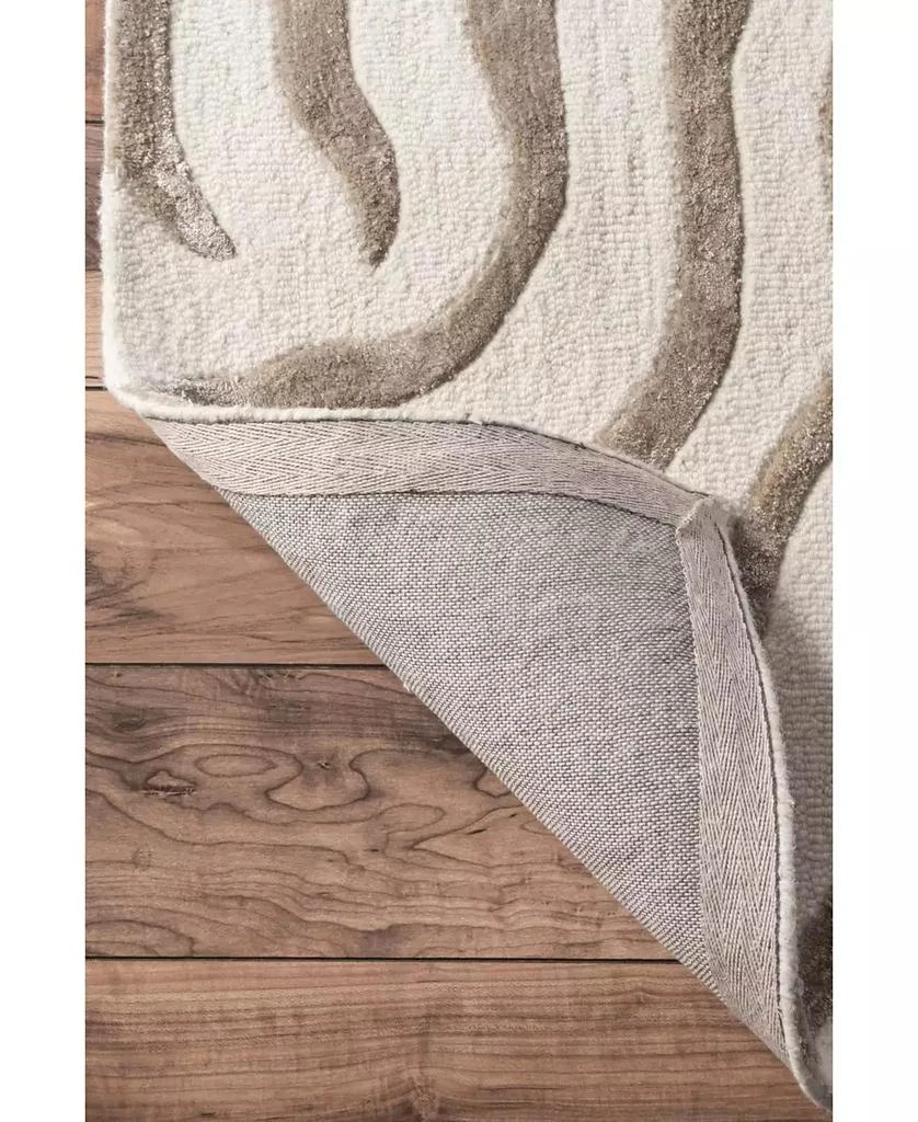 nuLOOM Feral Hand Tufted Plush Zebra Gray 5' x 8' Area Rug 4
