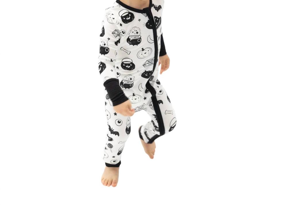 Angel Dear Halloween 2 Way Zipper Romper In White/black
