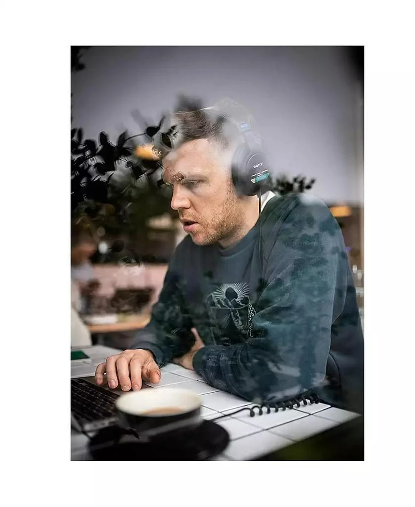 SONY Mdr7506 Folding Professional Closed Ear Headphones 8