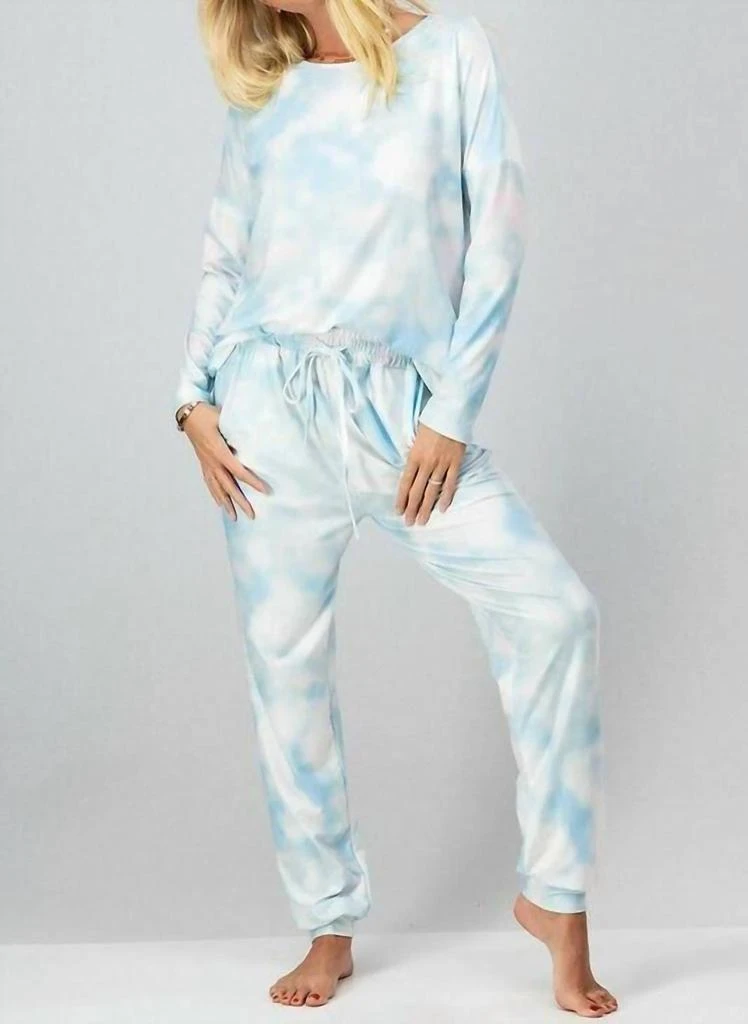 trend:notes Tie Dye Long Sleeve Jogger Set In Light Blue 2