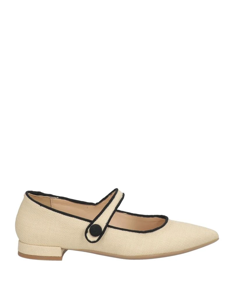 NACRÈE Footwear 1